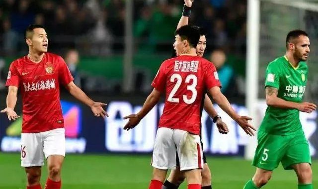 华体会平台- 亚特兰大主帅赛后炮轰,裁判误判成焦点